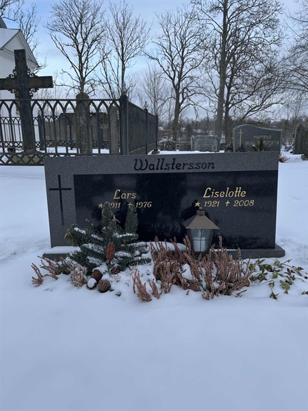 Gravnummer: BE H    18, 19