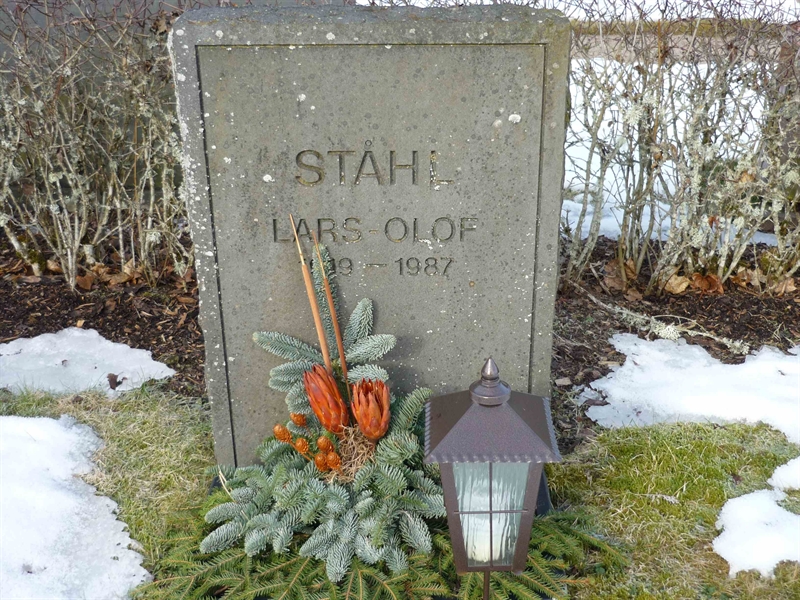 Grave number: ÖD 03   88, 89