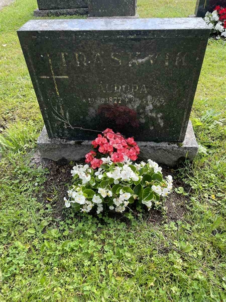 Grave number: N 4 2   277