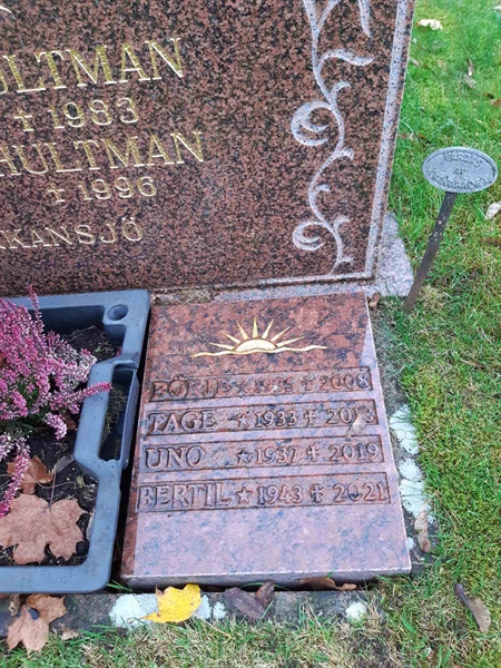 Grave number: AL 2    72-73