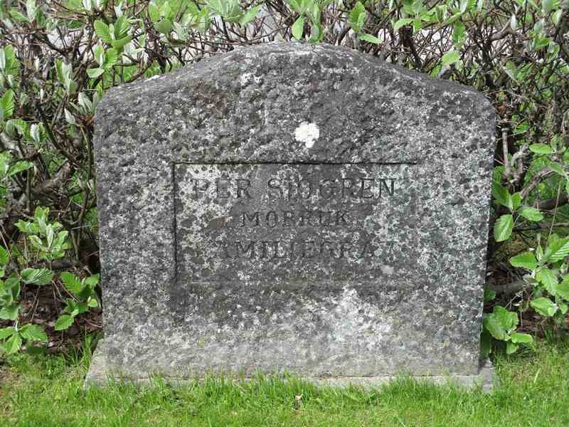 Grave number: 03 003    13:1-2