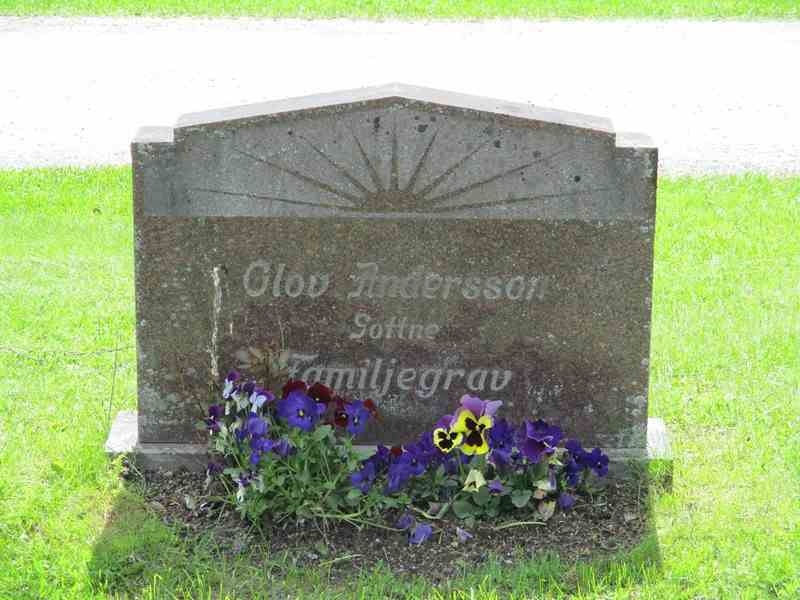 Grave number: 03 016    13:1-2