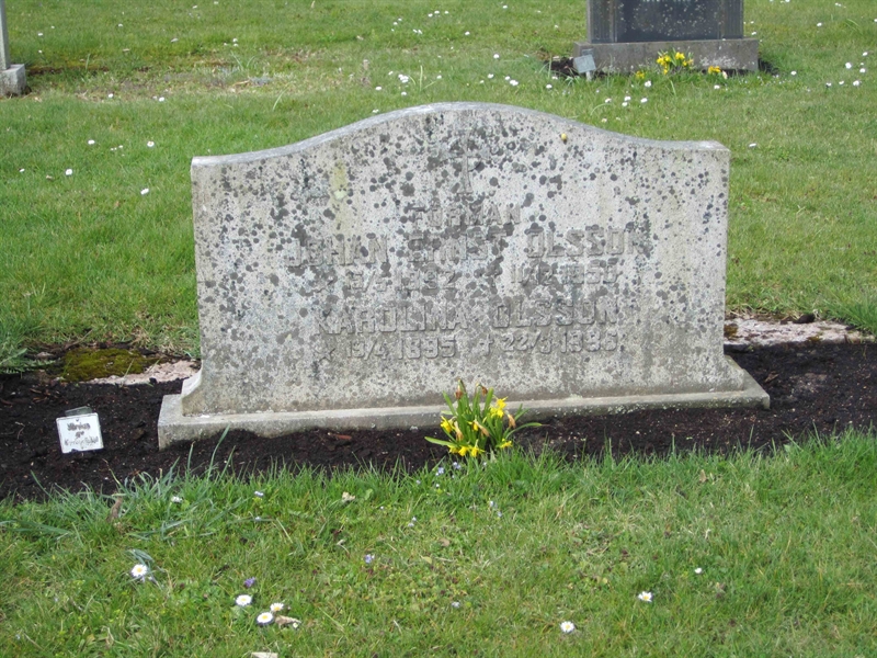 Grave number: 2 6    47