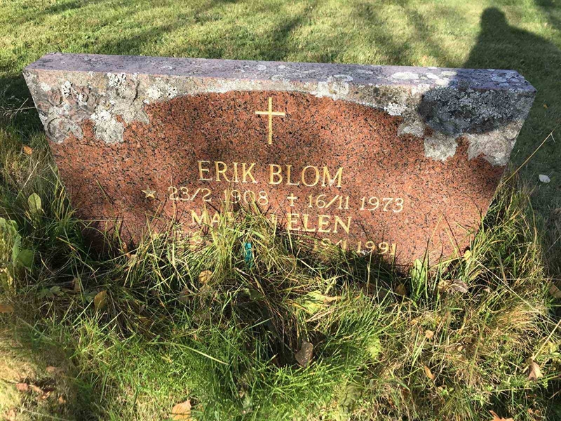 Grave number: ÅR B   210, 211