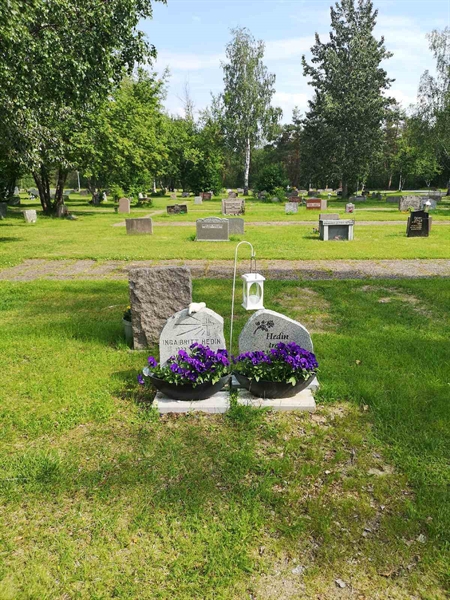 Grave number: NK 04    72