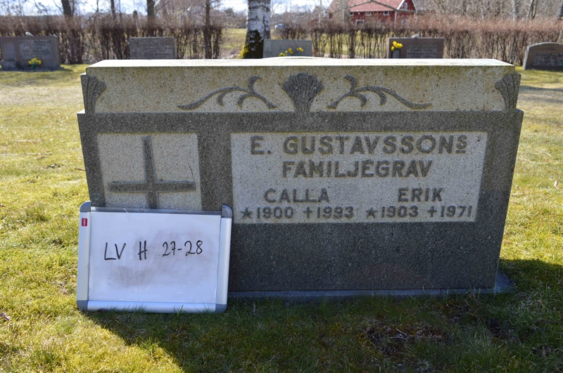 Grave number: LV H    27, 28