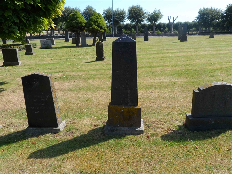 Grave number: ÖV B    62