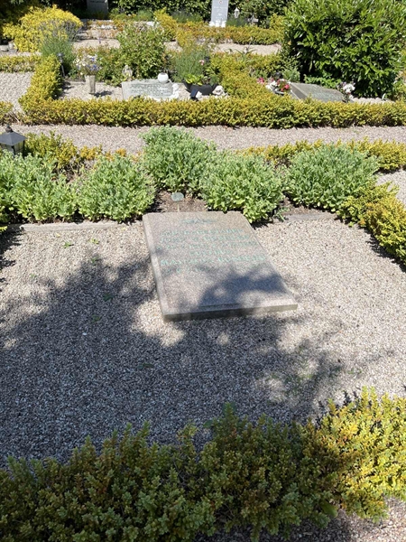 Grave number: NK G 57-58