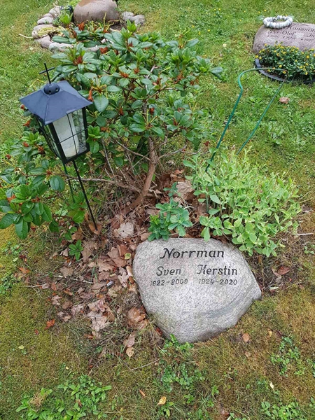 Grave number: 01 13430