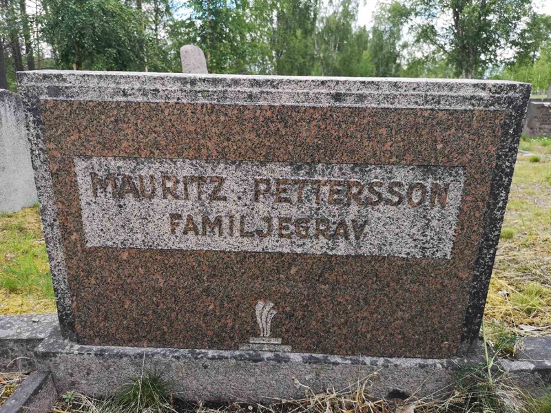 Grave number: SK L    88