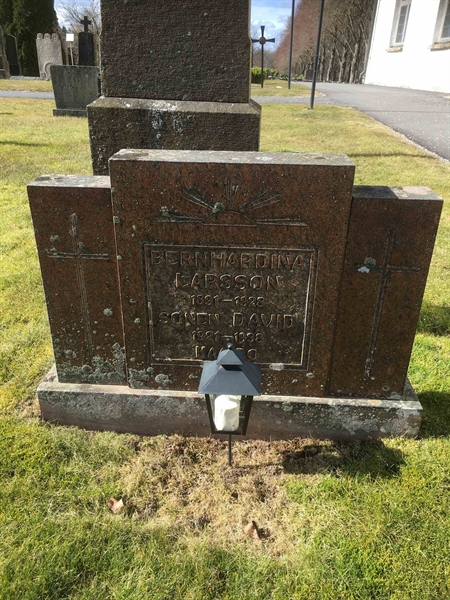Grave number: 1 G 144, 145