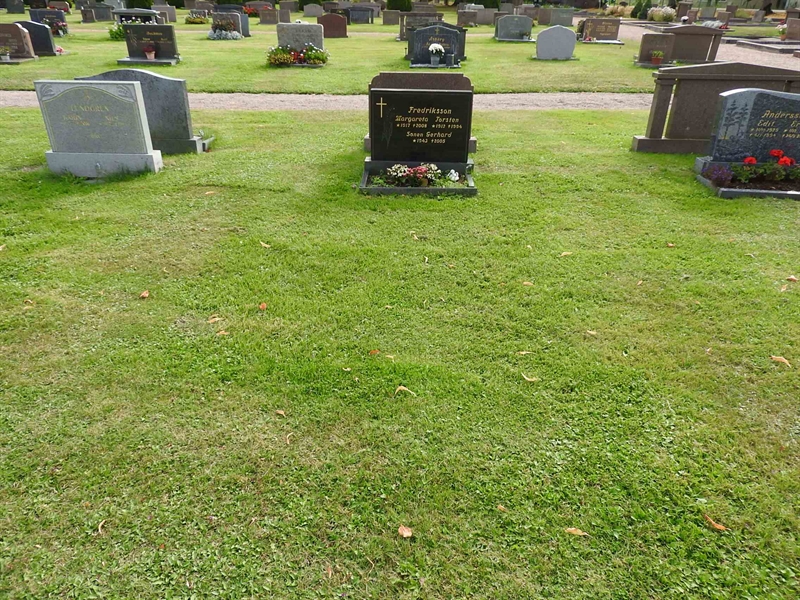 Hautatunnus: BRO 16    34