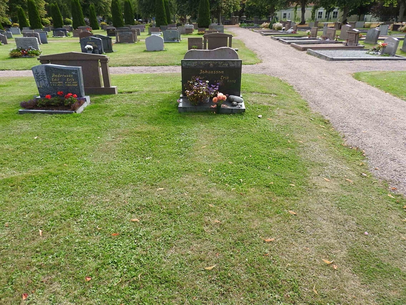 Hautatunnus: BRO 16    36