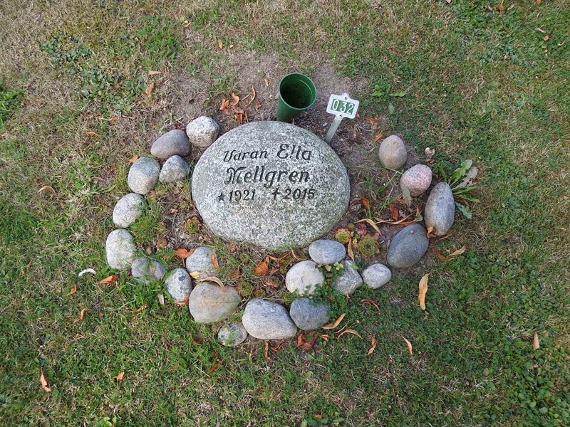 Hautatunnus: BRO 21    32