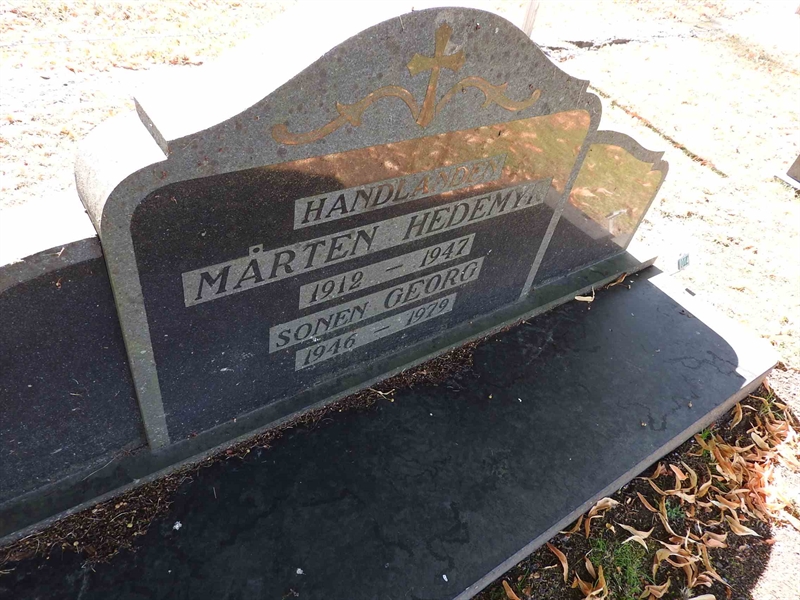 Gravnummer: BRO 24    14