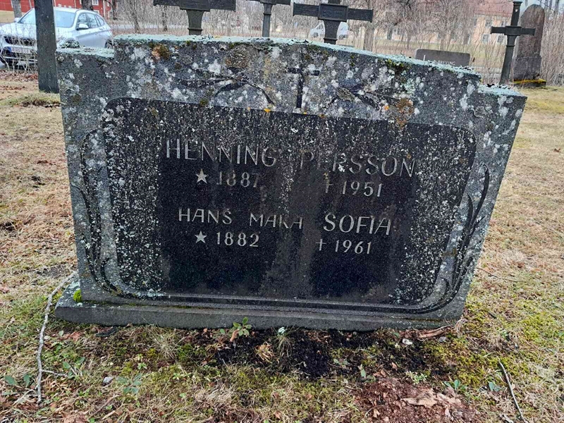 Grave number: 2 1   199-200