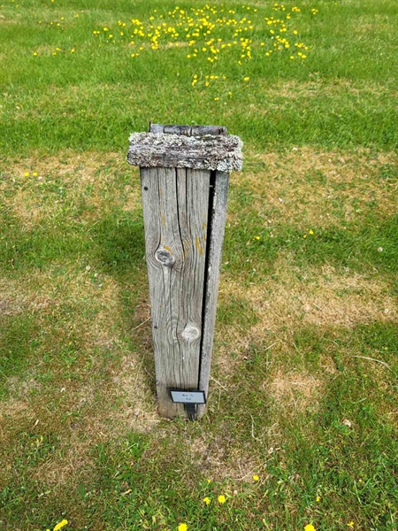 Grave number: kö 01 05    62