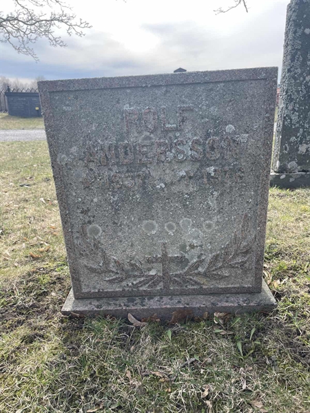 Grave number: H 6   117