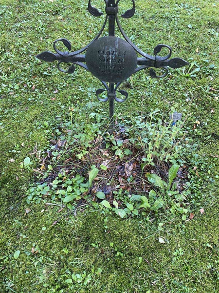 Grave number: 1 N    70