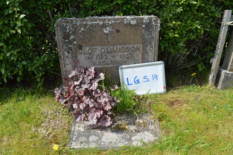 Grave number: LG S    14