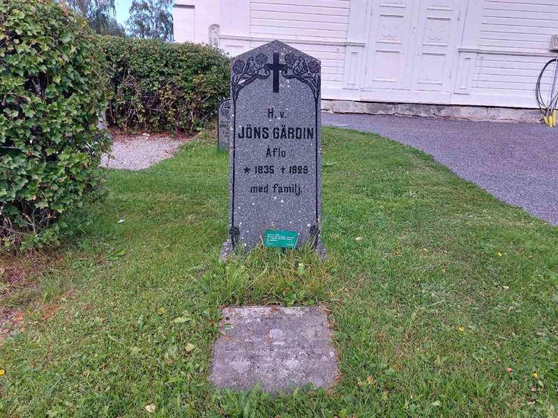 Grave number: K F    86