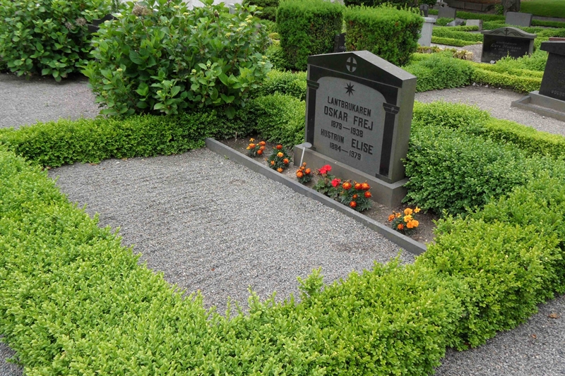 Grave number: SB K   4-5