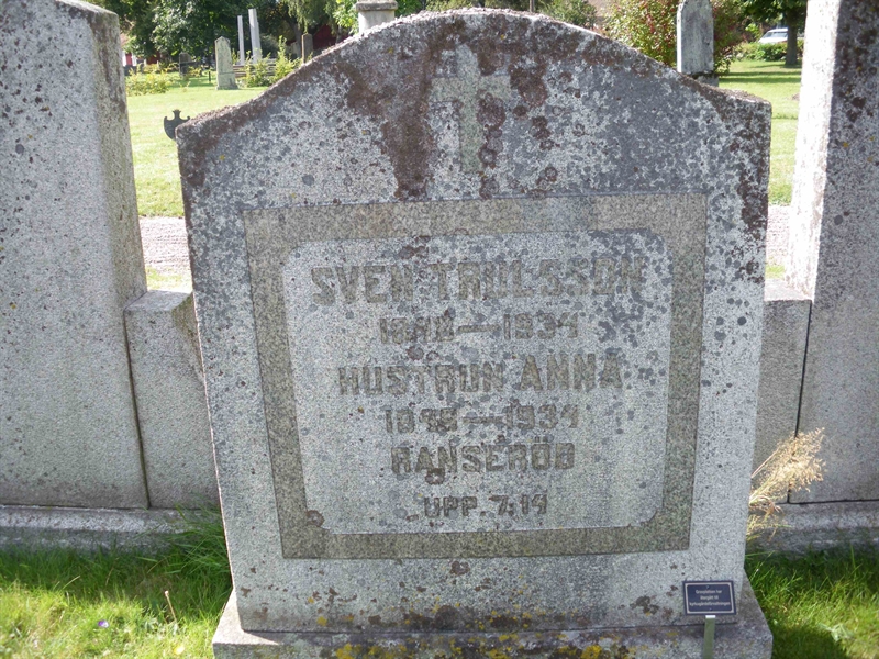 Grave number: NSK 05    13