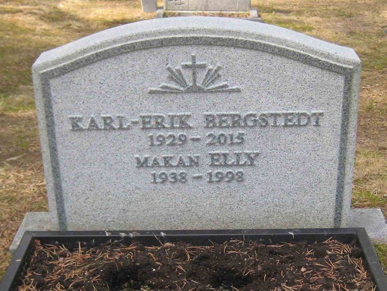 Grave number: 3 02    27