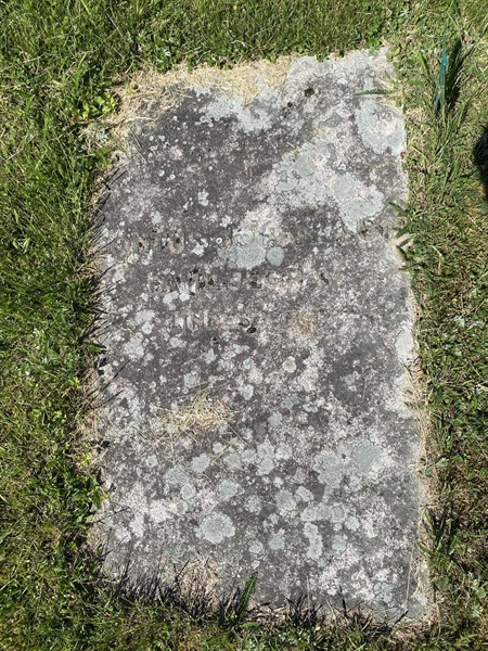 Hautatunnus: 1 06    306, 307