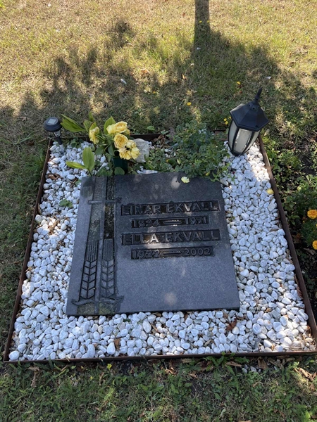 Grave number: NK X:u    69