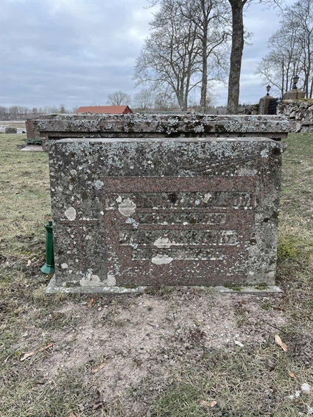 Gravnummer: BE D    29, 30