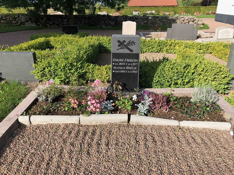 Grave number: SK 08     4, 5