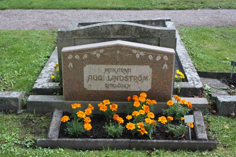 Grave number: 1 K H   89