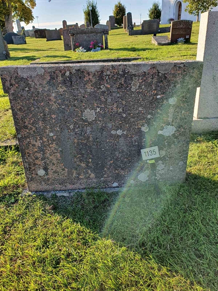 Grave number: KG A  1135, 1136
