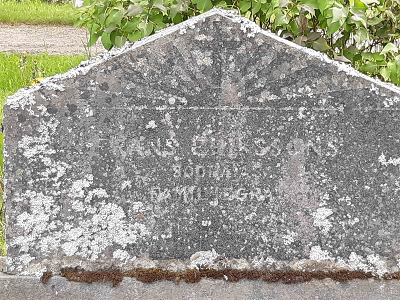 Grave number: NO 25     7