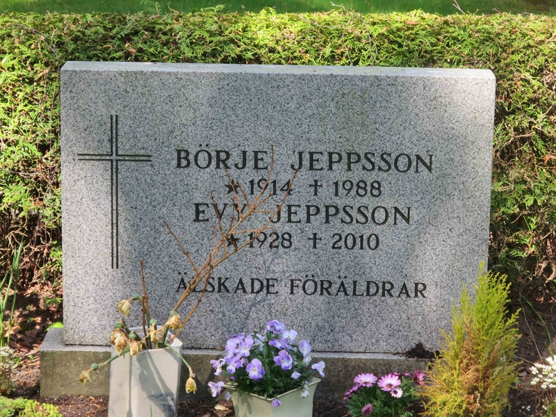 Grave number: HÖB 76    11