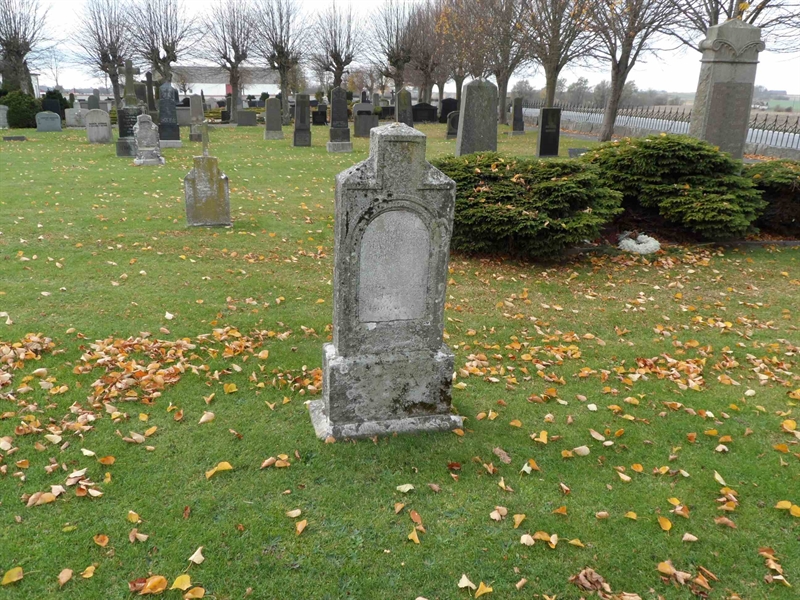 Grave number: 2 01   497