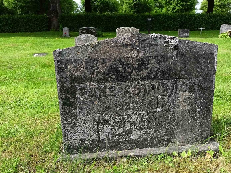 Grave number: 1 Ö 17   384V