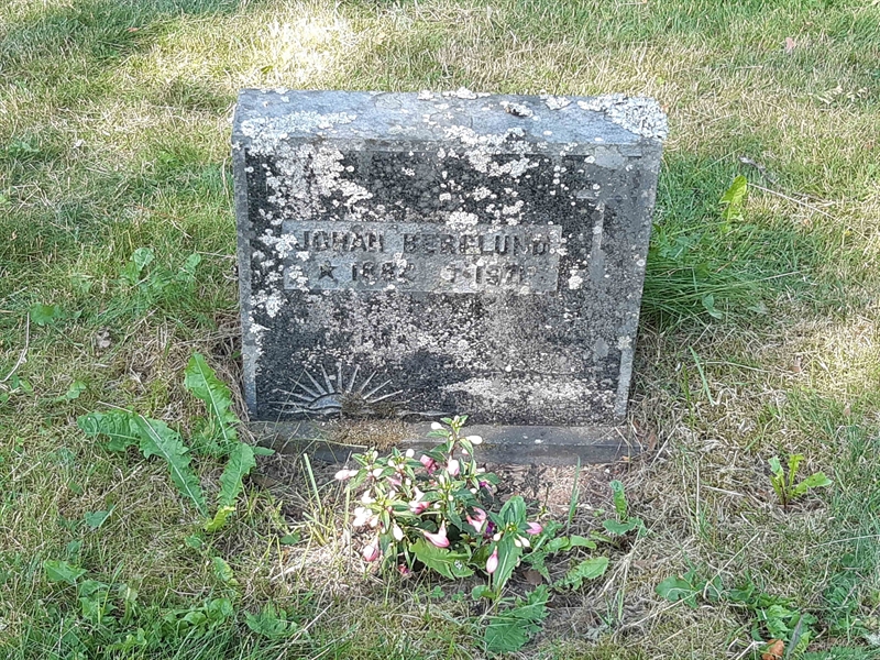 Grave number: VI 02   664