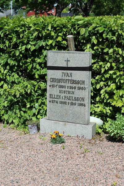 Grave number: BNB 6B   337