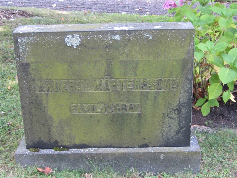 Grave number: 1 10    67