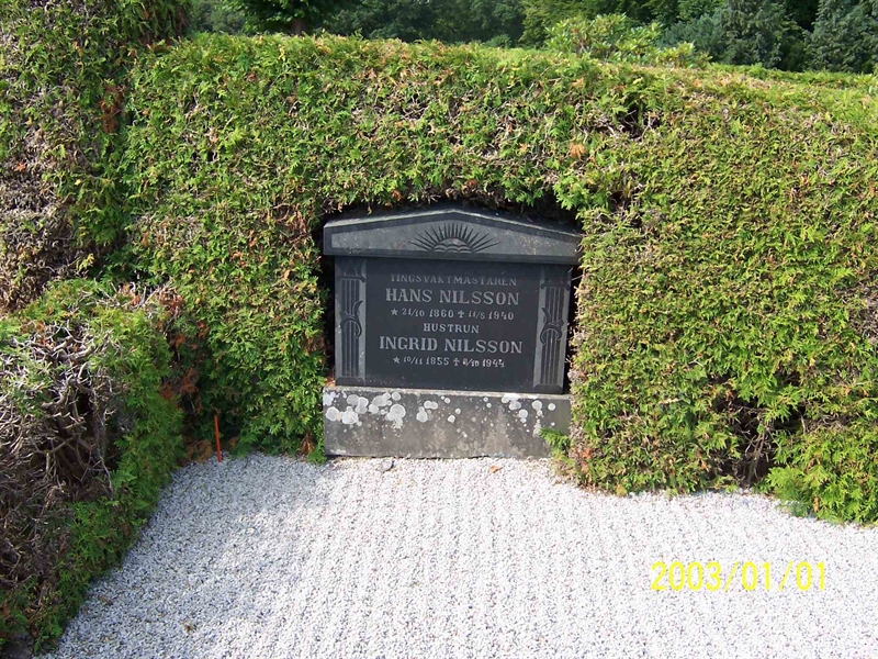 Grave number: 1 2 C    25