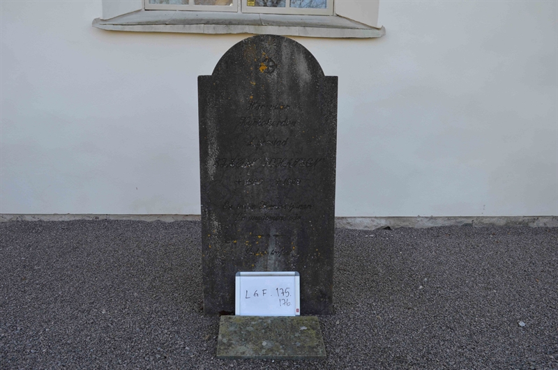 Grave number: LG F   175, 176