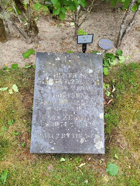 Grave number: Jä 02    13