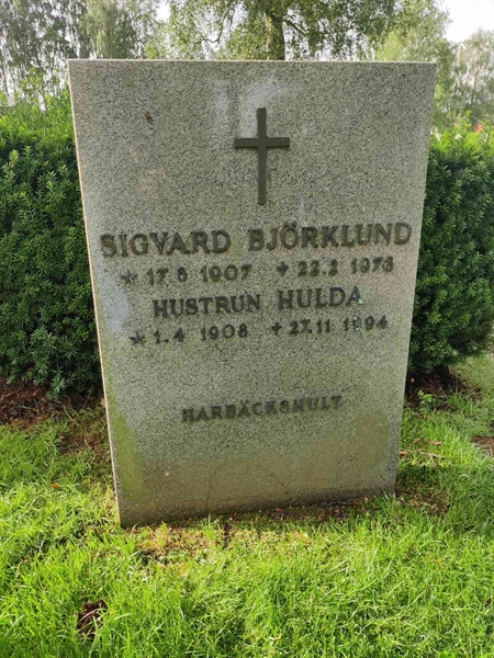 Grave number: VK E    59, 60, 61