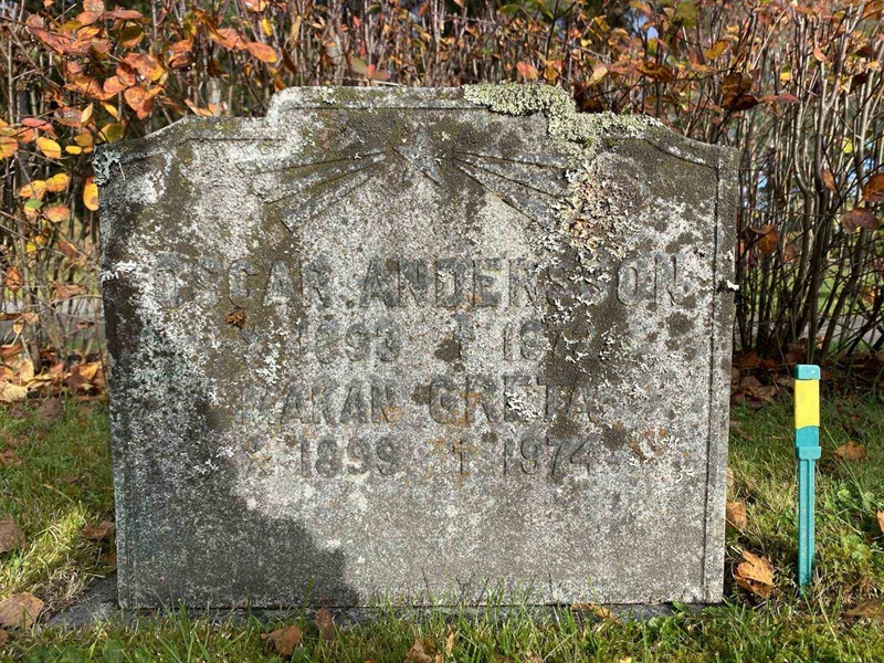 Grave number: 1 24     70