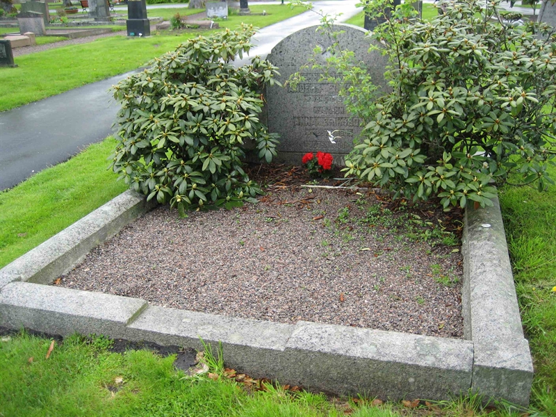 Grave number: Fr 2   391-392