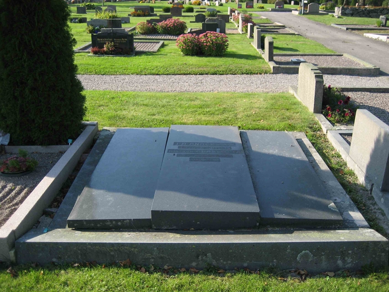 Grave number: Fr 6   247-248