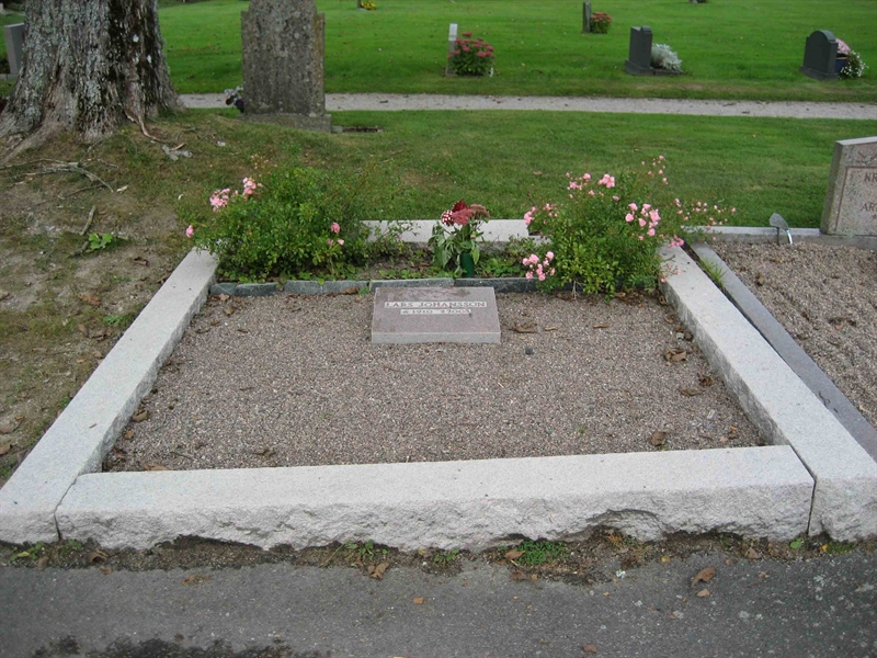 Grave number: Fr 6    11-12