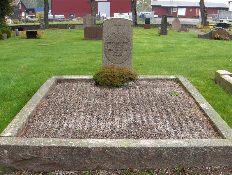 Grave number: Fr 2   214-215